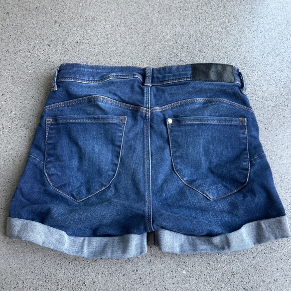 Jean shorts - Picture 3 of 3